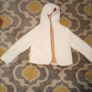 Omg!! This is the softest jacket ever!